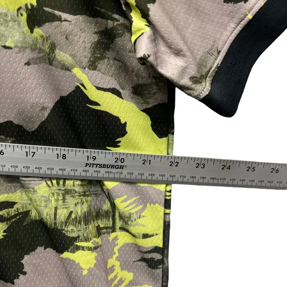Nike‎ Sportswear Short-Sleeve Hype Hike Camo Top